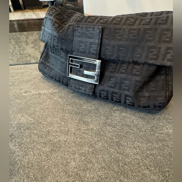 Fendi Black FF Logo Mini Baguette Shoulder Bag - Picture 7 of 10